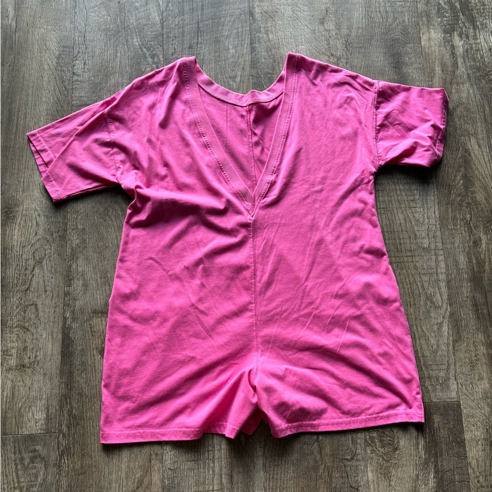 Pink V-Neck Short Sleeve Romper